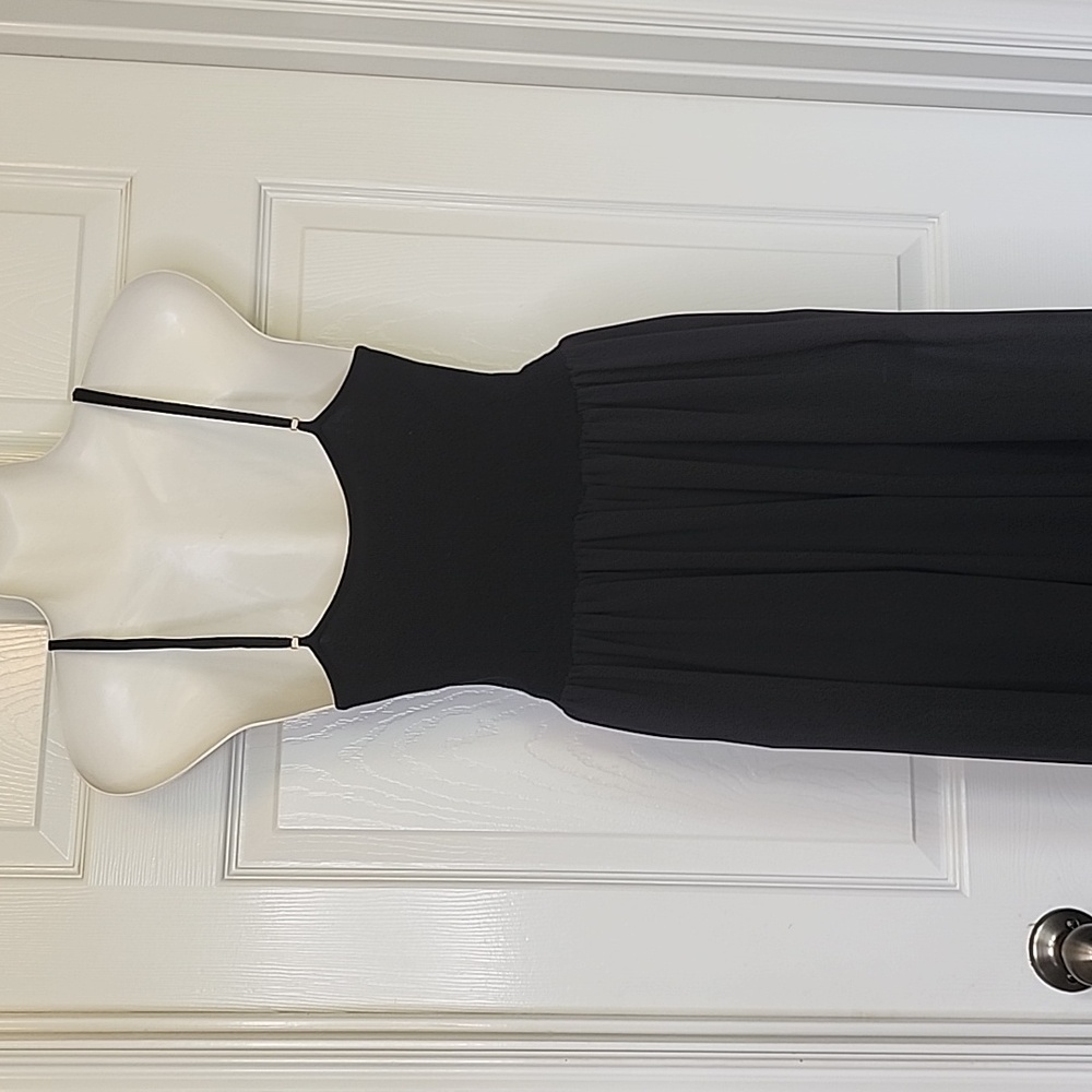 Hera Collection Sleevless Black Maxi Dress Size Medium - Picture 6 of 14
